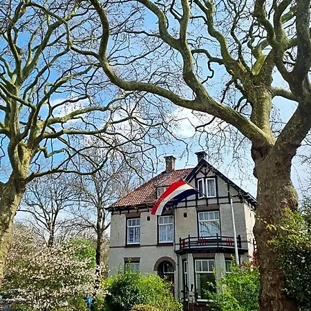 Slapen Bij De Burgemeester Bed & Breakfast