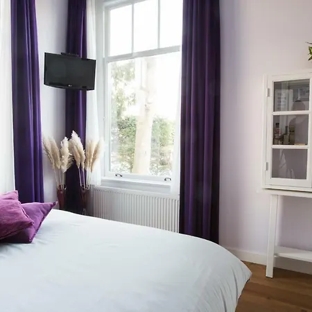 Slapen Bij De Burgemeester Bed and Breakfast 3*