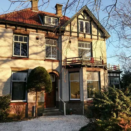 Bed & Breakfast Slapen Bij De Burgemeester *